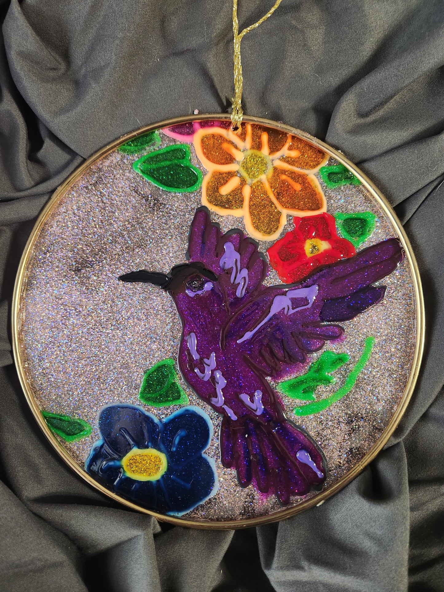 Hummingbird suncatcher