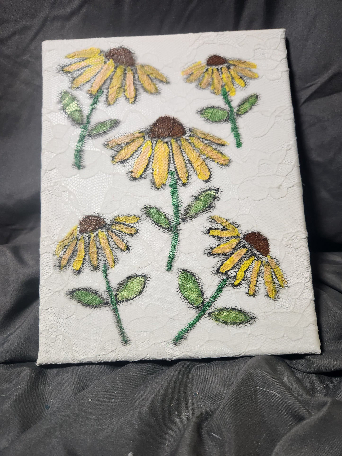 Lace Canvas - Daisies
