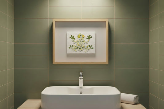 Embroidered daisies Canvas - Daisy Frog